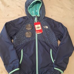 Girls The North Face Reversible Wind Jacket Size M